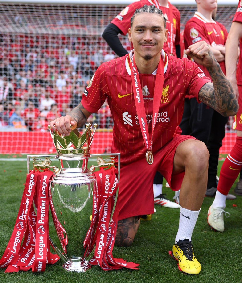 (🚨) NEW: Darwin Nunez is giving preference to Napoli.

Liverpool are yet to receive a bid, but aware one is likely to be forthcoming soon. LFC position remains an offer close to €70m is required to sanction an exit.

[<a href="/JacobsBen/">Ben Jacobs</a>]