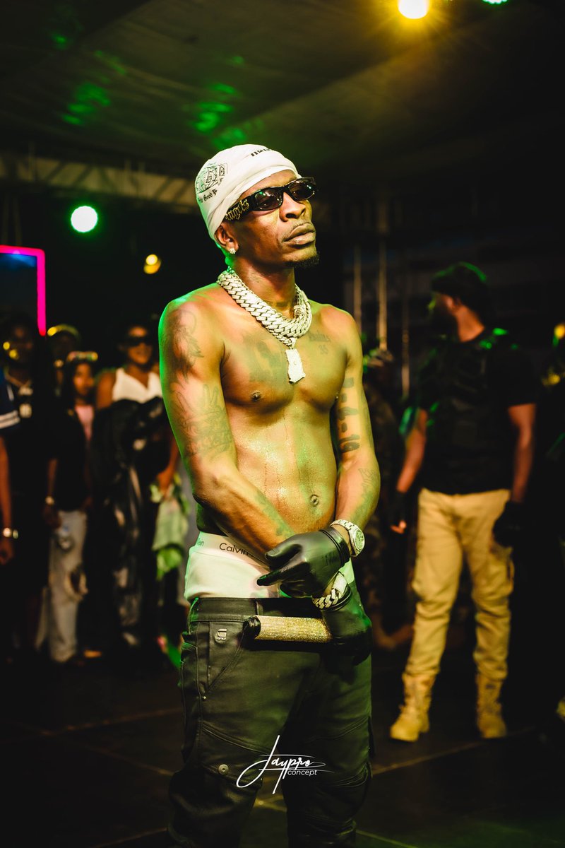 yo_badman's tweet image. Me when i aim 💪❤️💯, #DemiGod 
#shaxi