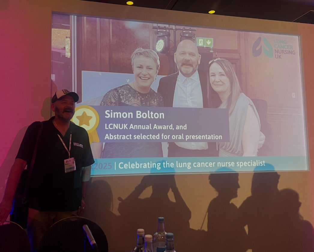 CHFTResearch's tweet image. Simon Bolton, Mesothelioma Clinical Nurse Specialist, was selected to present his study ‘Improving Research Access for Mesothelioma Patients’ to the Lung Cancer Nurse UK Annual Conference this week, and was the ‘Annual Award Winner’ for his poster.
Excellent work Simon! 👏🏽🌟
