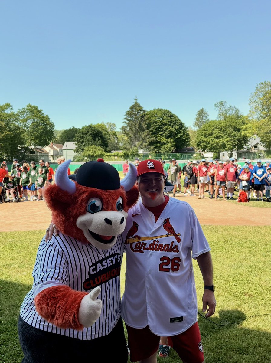 Beautiful day for baseball. Great to have two-time World Champion Scott Spiezio in Cooperstown to pinch-hit for the recently injured Sean Casey, whose non-profit Casey’s Clubhouse does tremendous work in the community. caseysclubhouse.org
