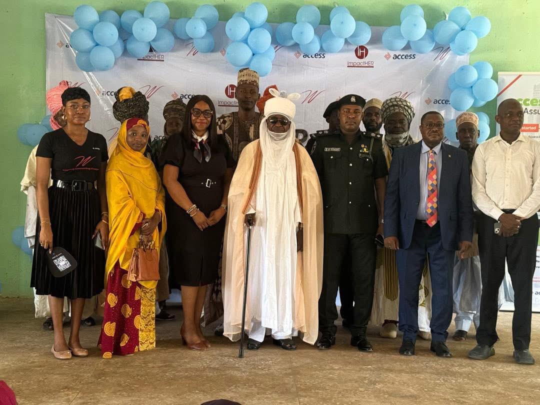 TheWCommunity's tweet image. At the W Initiative by @myaccessbank , we are committed to empowering women across Africa.

Our just-concluded training in Kano is proof of our drive to equip women with the tools to thrive and lead.

Can you guess where the #WTrain is headed next?

#WinKano #TheWCommunity