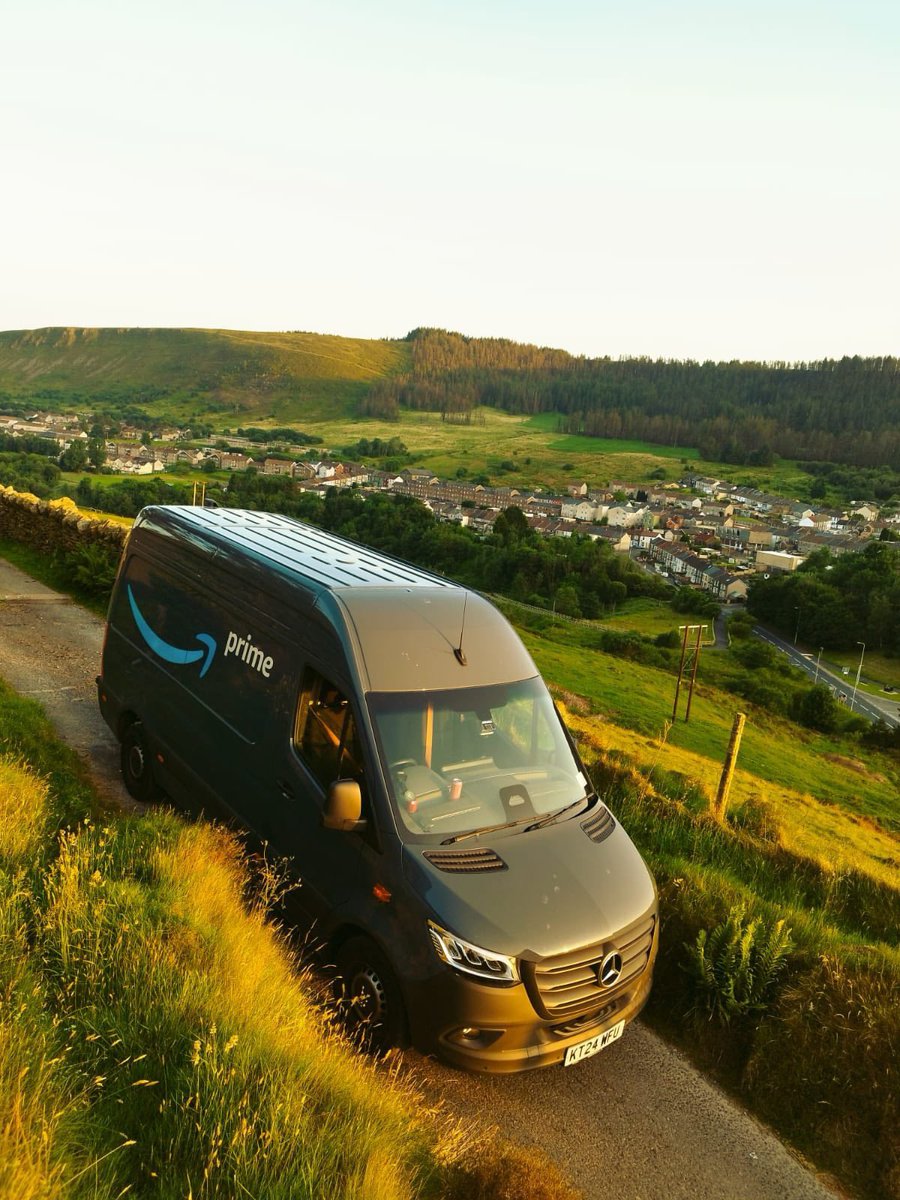 FastPaceLog's tweet image. ❗️🚨 Did you know our 24 plate Amazon branded vans are fitted with all the extras to give the drivers the best day out on road delivering !

Come and join our team. We aim to be the best 📦🚐

jobs@fastpacelogistics.uk

#delivery #mile #deliveryjobs #deliveringsmilesdaily #jobs