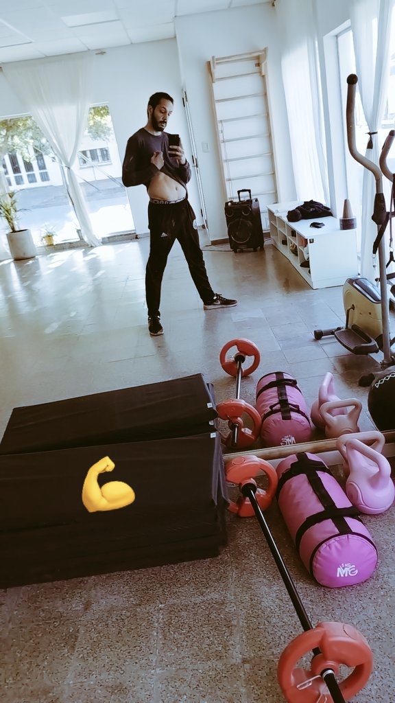 vanchoo22's tweet photo. #2025 #man #boy
#gym #Argentina https://t.co/Wn08N5oszF