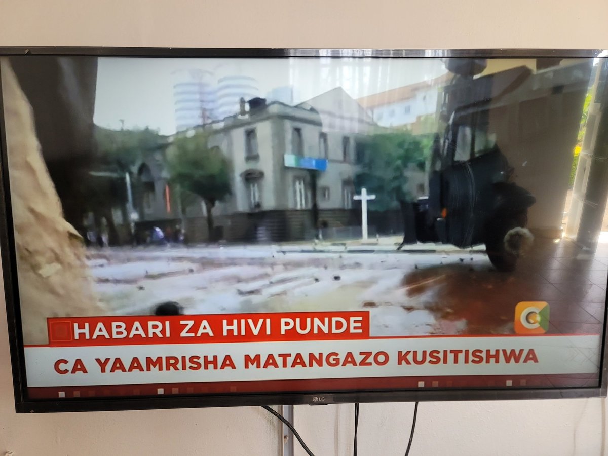 lakudie's tweet photo. Is this media gag ama https://t.co/4q9VGckVeH