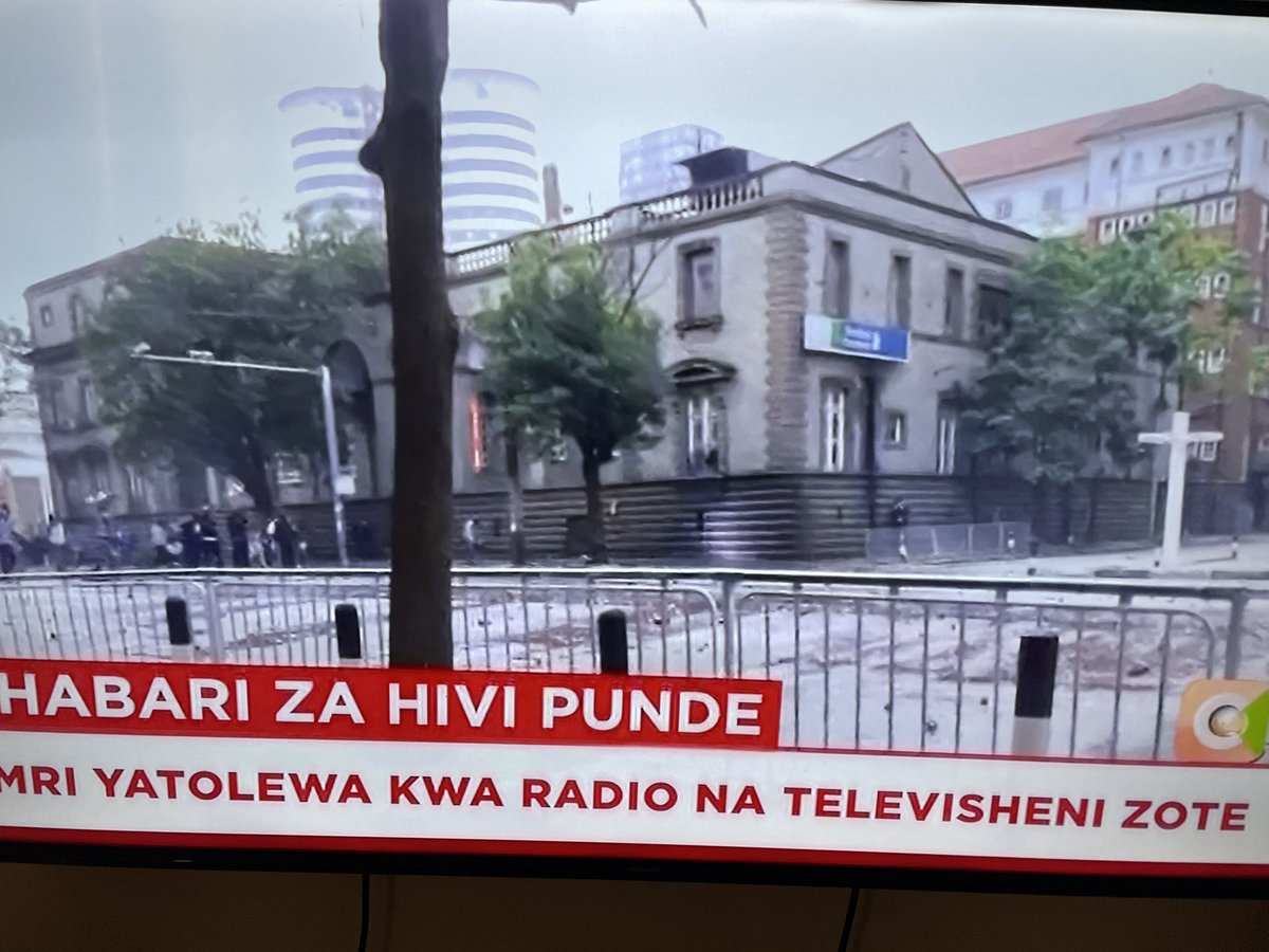 BREAKING!!!!
MEDIA stations ordered to halt live Gen Z protest coverage. Communications Authority says non-compliance may lead to switch-off under Communications Act.