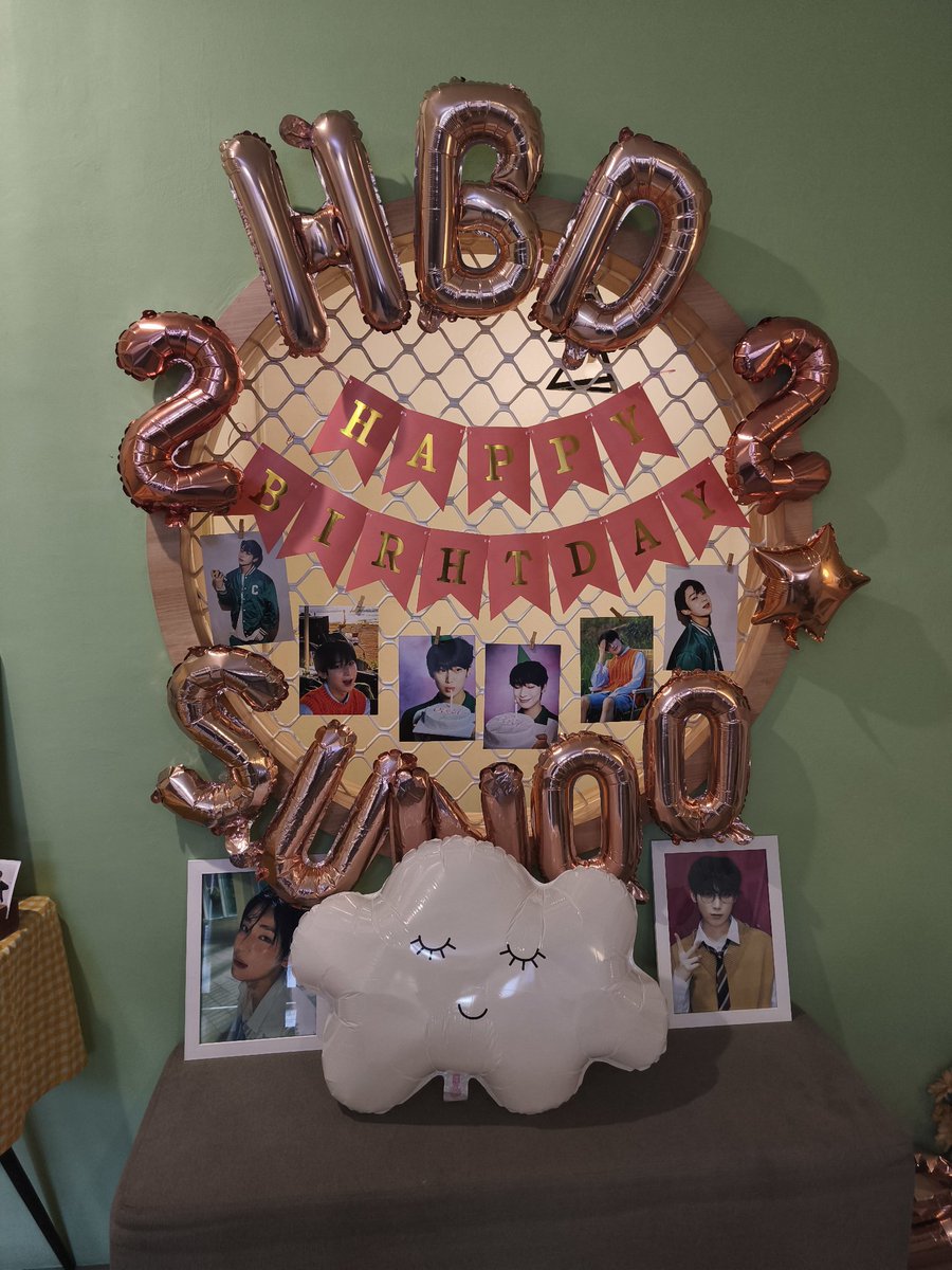 smbatacc's tweet photo. LUSYU BANGET YA AMPUN ADEK.. ADEK CAFE EVENT KAMU LUCU LUCU ADEK, LIATTTTT!!! 

timakaci lagiii @SunooloverID @sunsunbase @sweetfoxnoo https://t.co/ZGgUAiGf8S