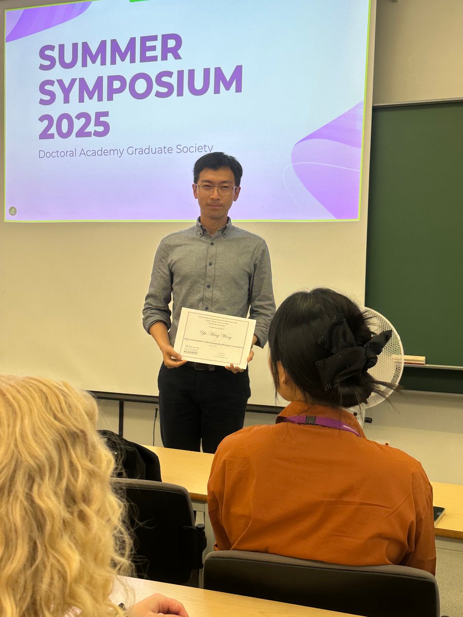 Wang_Yu_Hung's tweet image. Honoured and grateful to receive the Highly Commended Doctoral Academy’s Best Outstanding Research Contribution Award. My sincere thanks to my supervisors, Dan and Kiran, for their invaluable guidance over the years and for nominating me for this competitive award.
@Kiran_Batta