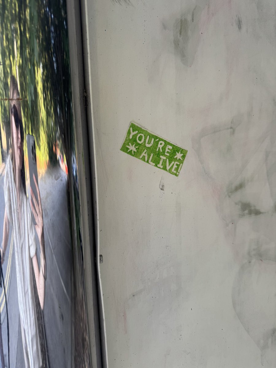 _alinatrifan's tweet image. you&apos;re alive!