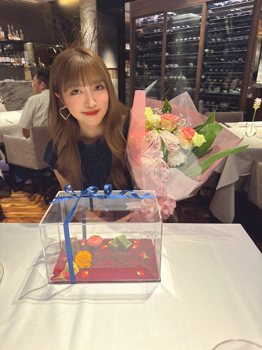 anna0625aka's tweet photo. 🎂

2025.06.25

また一つ歳を重ねました💐

いつもお世話になっている皆様、支えてくださる皆様、応援してくださる皆様に今年も感謝が止まらない一年でした！

いつも本当にありがとうございます（ ;  ; ）

今後ともよろしくお願いいたします✨ https://t.co/mDfTXox0FD