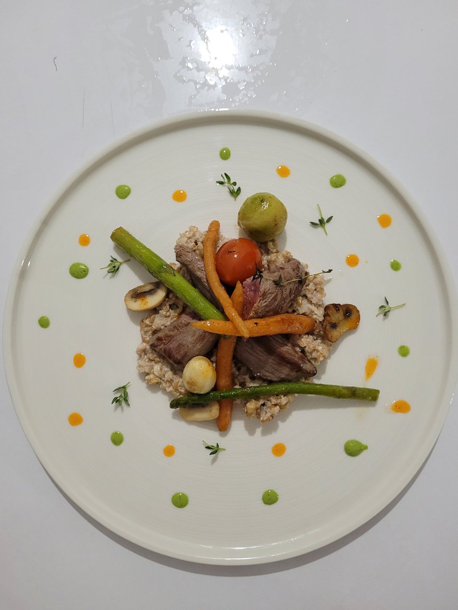 kayudmyo's tweet photo. Develi Hüseyin Şahin Myo Aşçılık programından mezun öğrencimiz Esra Doğan Master Chef elemelerinde Develi yöresinde yetişen Gacer buğdayı ile yaptığı yemek ile büyük beğeni topladı öğrencimizi kutlar yarışmalarda başarılar dileriz @ProfKaramustafa https://t.co/ujgPWxin4x