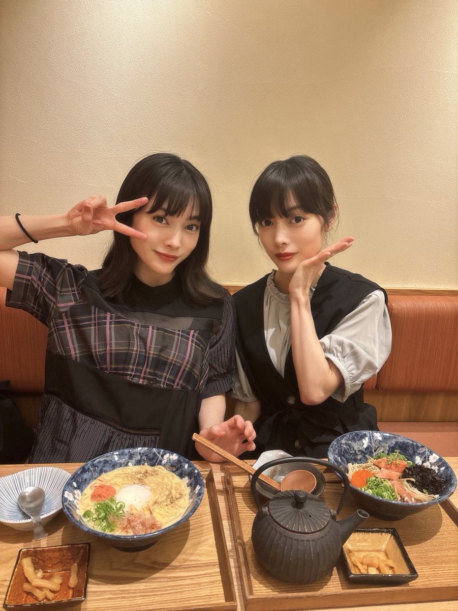 yae_abp's tweet image. 舞台観劇してダンスしてオフの日のみおやえ。