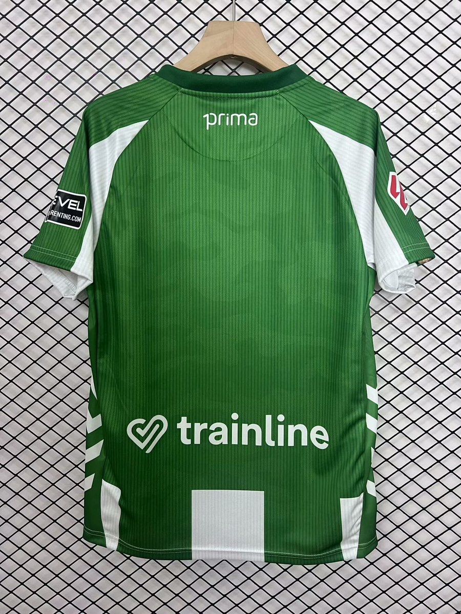 CamisHispalis's tweet photo. 🎉 ¡SORTEO DE BIENVENIDA! 
Para celebrar el arranque de esta cuenta, sorteamos una camiseta del Real Betis 💚⚪

Para participar:
✅ Seguir a esta cuenta
❤️ Dale fav
🔁 Dale RT
👥 Menciona a 2 amigos

📅 El ganador se dará el 9 de julio. https://t.co/j3ZLJMmRZR