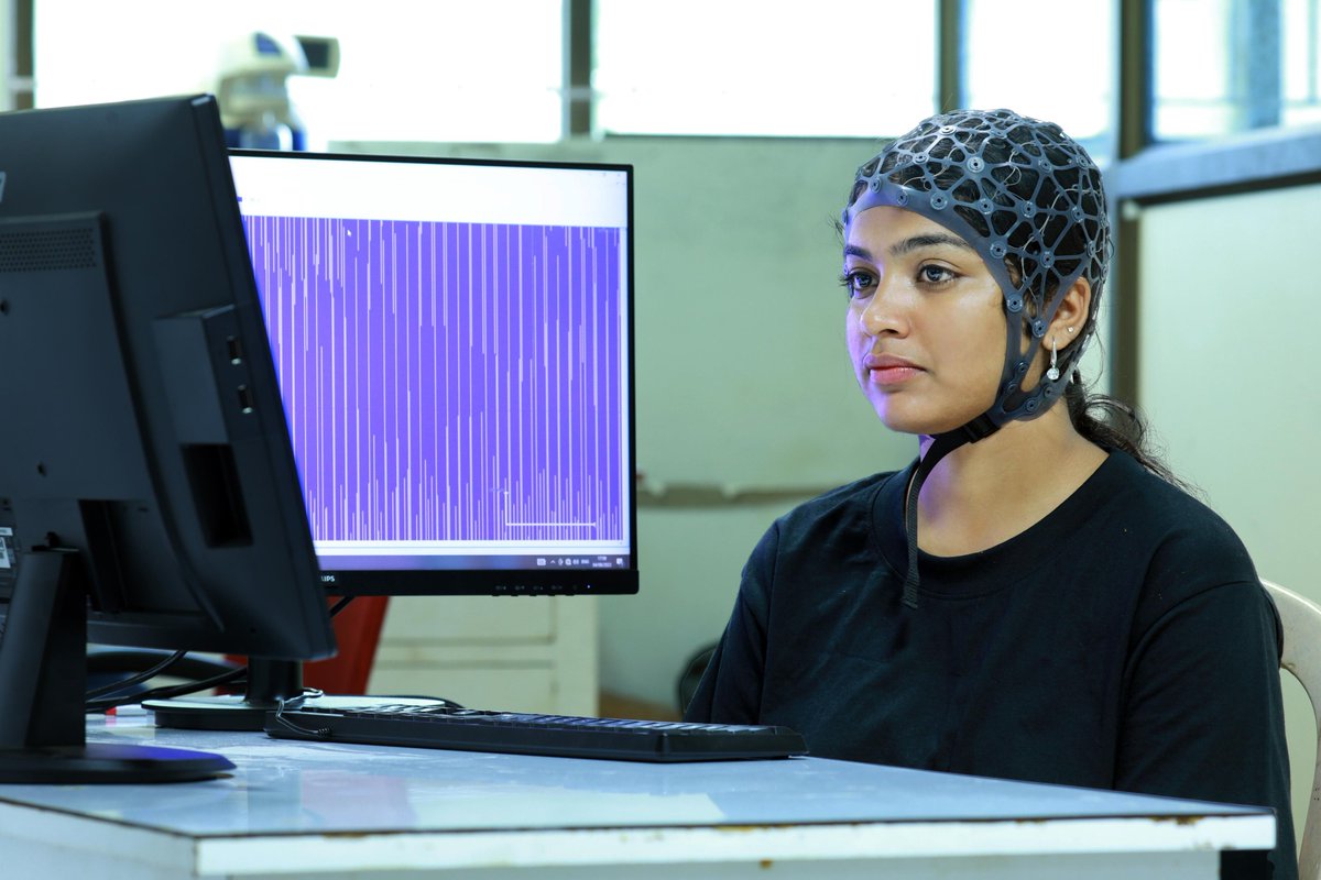 Yoga Training Found to Reshape #Brain Activity and Boost Mental Focus. A #Amrita study on <a href="/Nature/">nature</a> Scientific Reports highlights #yoga practice can lead to significant changes in regions linked to thinking, visual focus, &amp; decision-making.
Video &amp; Info: go.nature.com/4nhPbIk
