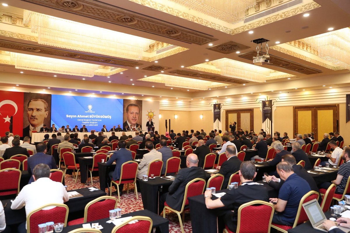 📍Kızılcahamam | Ankara

Genel Merkez Teşkilat Başkanlığımız tarafından düzenlenen İl Başkanları ve İl Koordinatörleri Çalışma Kampımızı başarıyla tamamladık.

Teşkilatımızın vizyonuna ışık tutan, sahadaki tecrübe ve birikimlerin paylaşıldığı bu verimli kamp için başta Genel