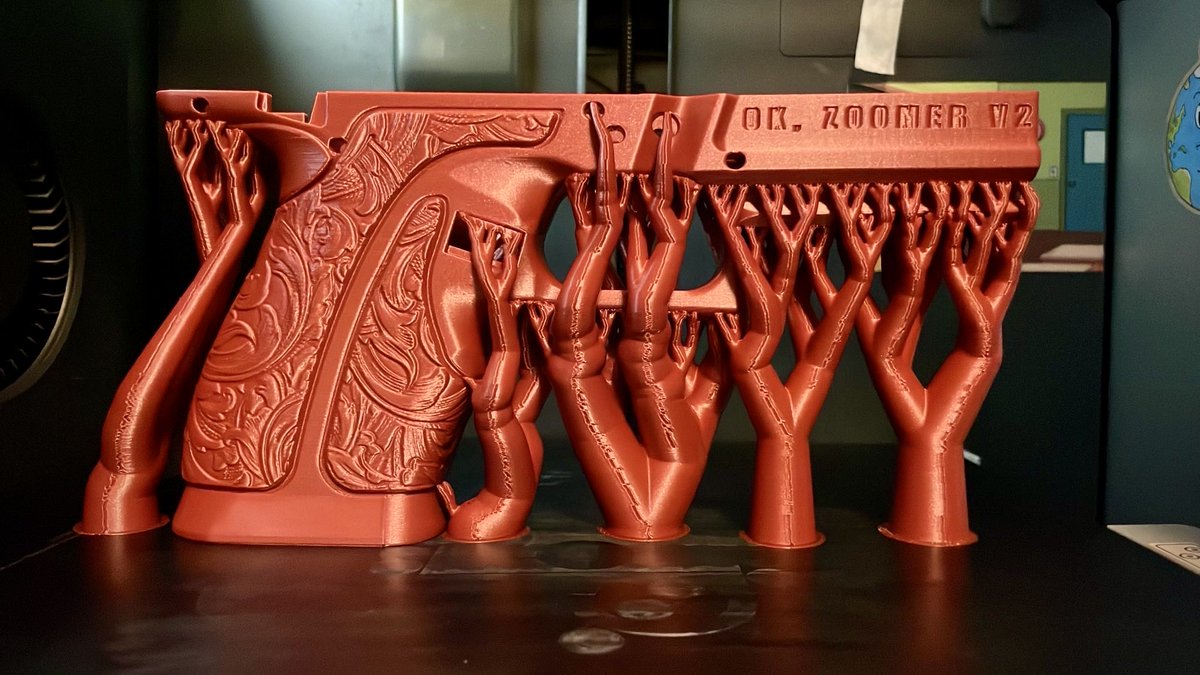 guttercheese's tweet image. Trees speak to one another through the mycorrhizal network. They told me to print a gun . . .