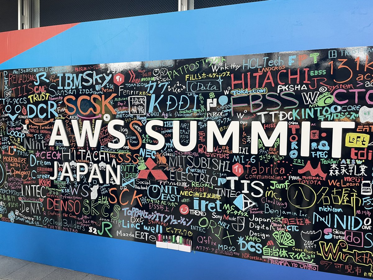 akibuGLA's tweet photo. AWS SUMMIT楽しかった！！
やはりモチベ上がるなー https://t.co/TpWxjmmOxs