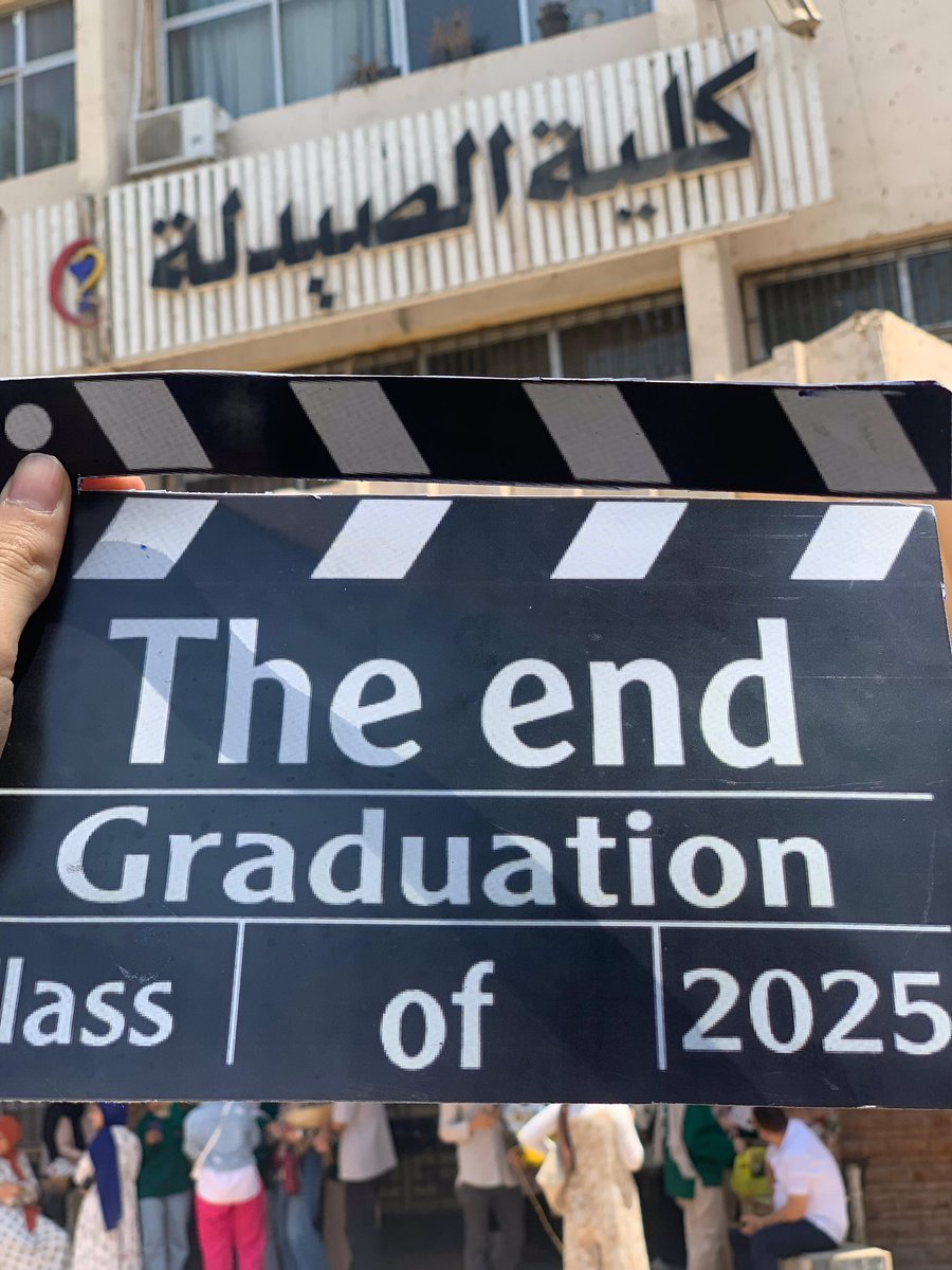 mosaad_asc's tweet photo. الحمد لله ✅🎓♥️
"وكان فضل الله عليك عظيمًا " صدق الله العظيم 
المهمة انتهت مكنتش متوقع بصراحة انها تعدي بسرعة كدا بس هي دي سنة الحياة عامة انا فرحان جدا ان عرفت فالمكان دا ناس كتير محترمه وشاطره وجدعان
ربنا يبارك فيهم وبتمنالهم الخير فاللي جاي 
رسميًا صيدلي امتياز/محمد سعد احمد https://t.co/HvdF1rPWgI