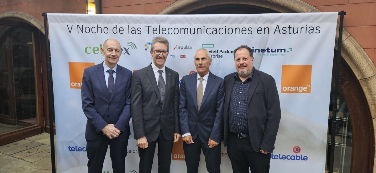 El pasado, 13 de Junio, representantes de Fenitel asistieron a la celebración de la V noche de las telecomunicaciones en el Club de Regatas de Gijón, invitados por el Colegio Oficial de Ingenieros de Telecomunicaciones, en Asturias y a su decano Fernando Luis Las Heras.