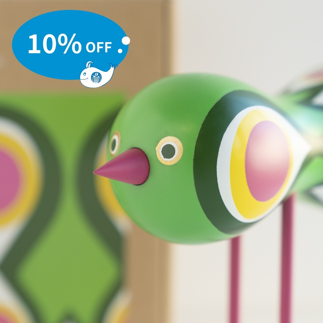 【Birds 1967】⁠サマーセールで特別価格に！⁠
⁠
リサ・ラーソンが1967年に手がけた「Birds 1967」。⁠
当時のハッピーでポジティブな空気を満載したスピリチュアルで現代的な木製作品です。⁠6月30日まで、サマーセール特別価格でご購入いただけます。⁠

shop.tonkachi.co.jp/blogs/special/…⁠
⁠