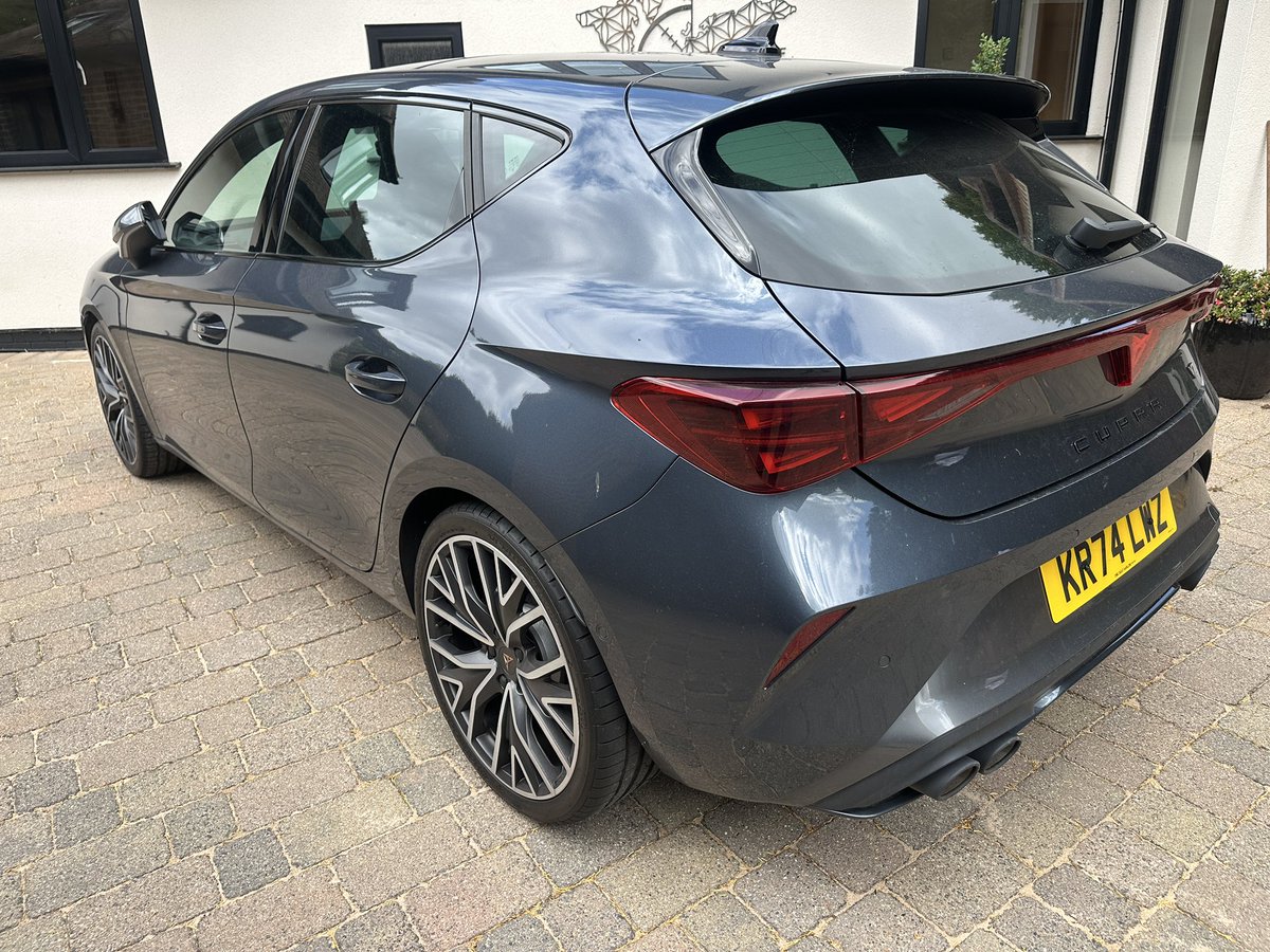 GPOnyx's tweet image. Morning all
Back using a Cupra.. the latest 300 PS VZ2 Leon ..I’m biased but it’s very good..😁