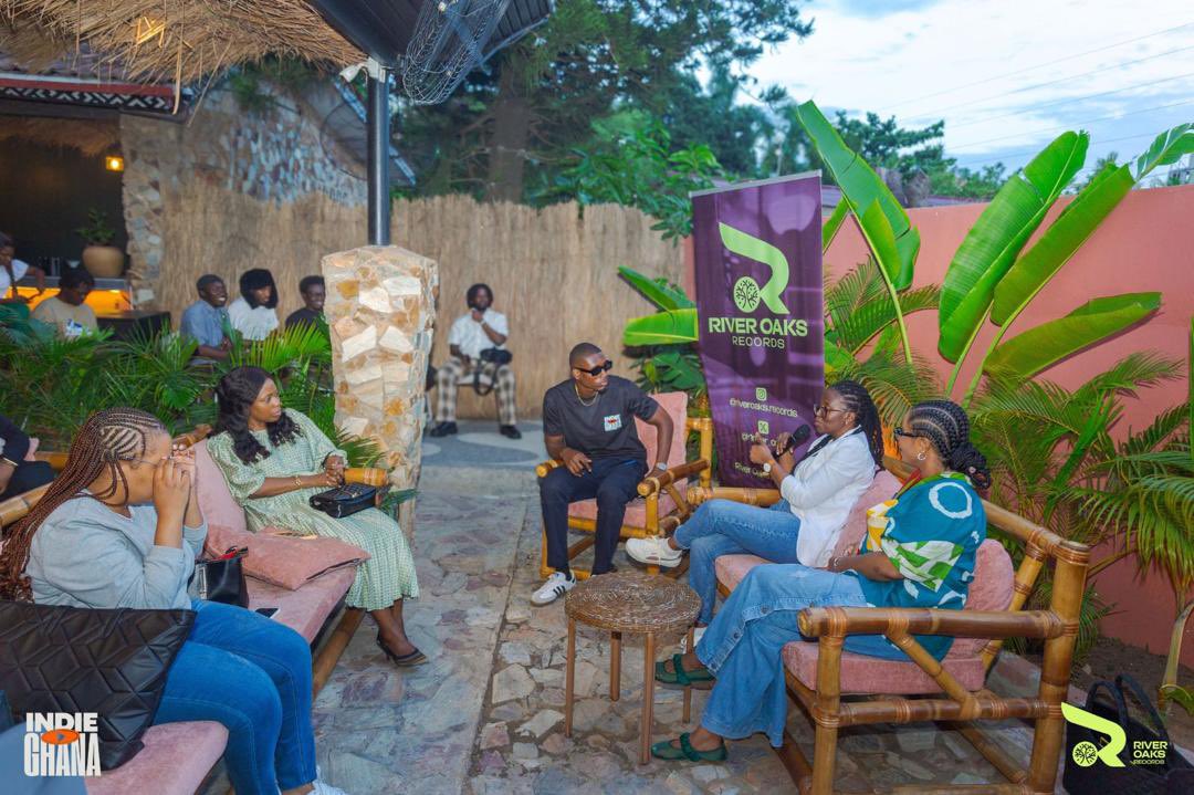 Reginald_Amaah's tweet photo. A proud moment for me as the Founder of @IndieGhana. I hosted our very first workshop, in partnership with the brilliant teams at @1river_oaks &amp; Downtown Music Publishing Africa

Grateful to the team behind the scenes and to everyone who attended &amp; supported this initiative. 🙏🏾 https://t.co/qyTHWbthLu