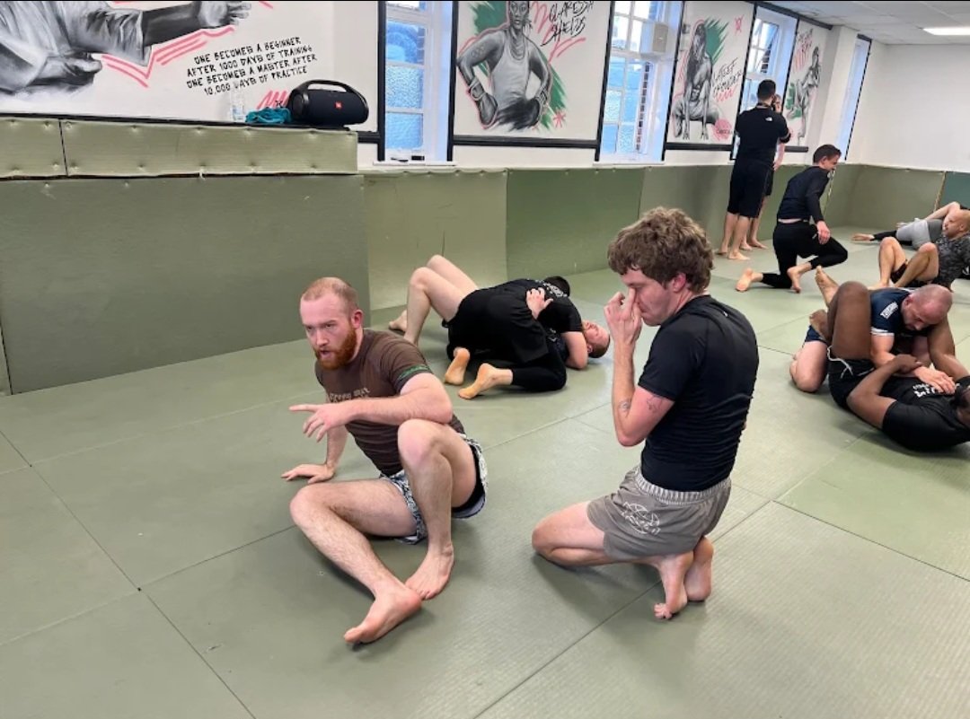Low Mass Jiu Jitsu at #TottenhamCommunitySportsCentre

DM @lowmassjj for more info

The standard timetable is
Monday - Fundamentals - 19:00-20:30
Wednesday - Mixed Levels - 18:30-20:00
Thursday - Fundamentals - 18:30-20:00
Friday - Mixed Levels - 19:00-20:30