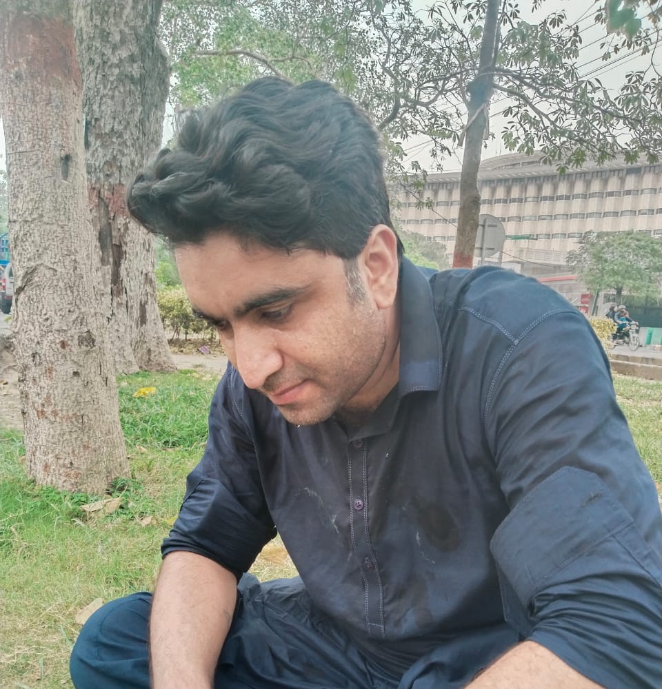 Akhtar Ali Bhutta (@akhtaralibhutta) on Twitter photo ملازمین کی کثیر تعداد نے لاہور کو چَوک کر دیا۔
شدید حبس میں لاہور، پنجاب اسمبلی کے باہر کثیر تعداد میں ملازمین اپنے حق کے لیے ظالموں کے ایوان کے باہر نڈھال
Humidty 68%
Feel like 45 C
No of protestors: Uncountable
<a href="/AGEGA_/">AGEGA.PUNJAB</a>
<a href="/geonews_urdu/">Geo News Urdu</a>
#EqualPayForPunjab
<a href="/DsdDte/">DTE PUNJAB DSD</a> <a href="/edusepian/">Usman Naeem</a> ملازمین کی کثیر تعداد نے لاہور کو چَوک کر دیا۔
شدید حبس میں لاہور، پنجاب اسمبلی کے باہر کثیر تعداد میں ملازمین اپنے حق کے لیے ظالموں کے ایوان کے باہر نڈھال
Humidty 68%
Feel like 45 C
No of protestors: Uncountable
<a href="/AGEGA_/">AGEGA.PUNJAB</a>
<a href="/geonews_urdu/">Geo News Urdu</a>
#EqualPayForPunjab
<a href="/DsdDte/">DTE PUNJAB DSD</a> <a href="/edusepian/">Usman Naeem</a>