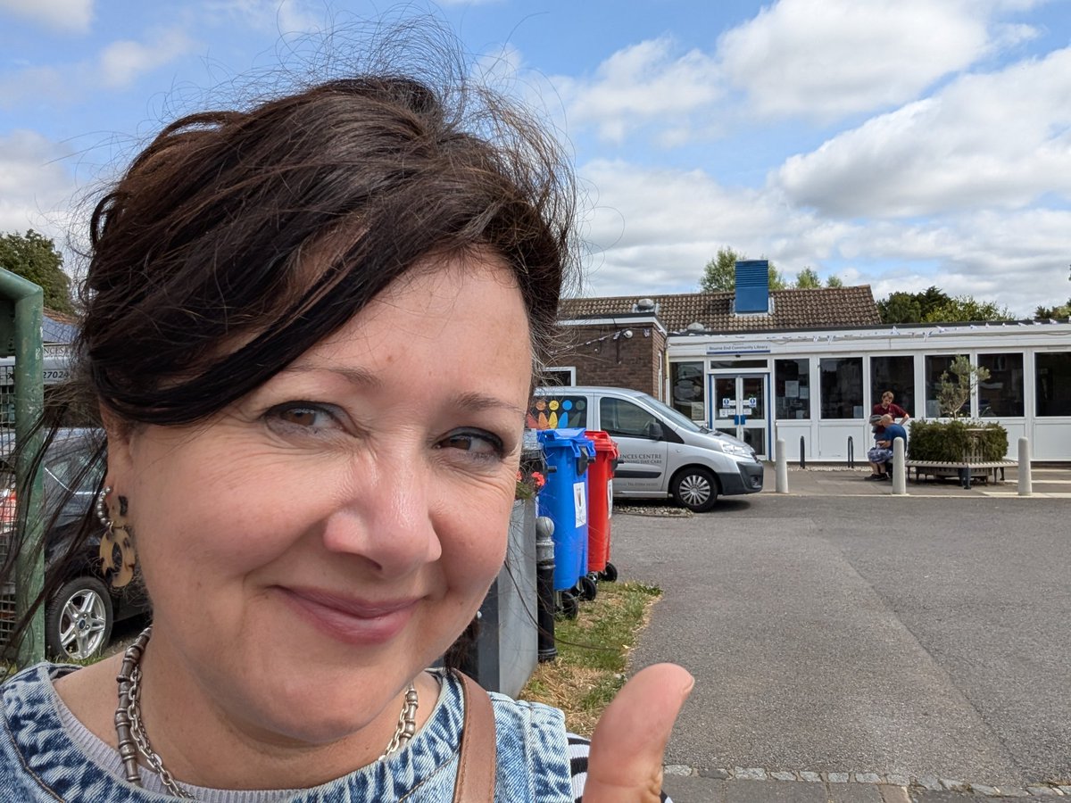 Out on the road for the last 3 weeks meeting incredible people shortlisted for our #bbcmakeadifference awards.  More to come <a href="/BBC3CR/">BBC Beds, Herts & Bucks</a>.  And I couldn't manage it as easily without our bloomin' brilliant #library network.  Today's hero is <a href="/Friends_BEL/">Bourne End Community Library</a>  Use it or lose it