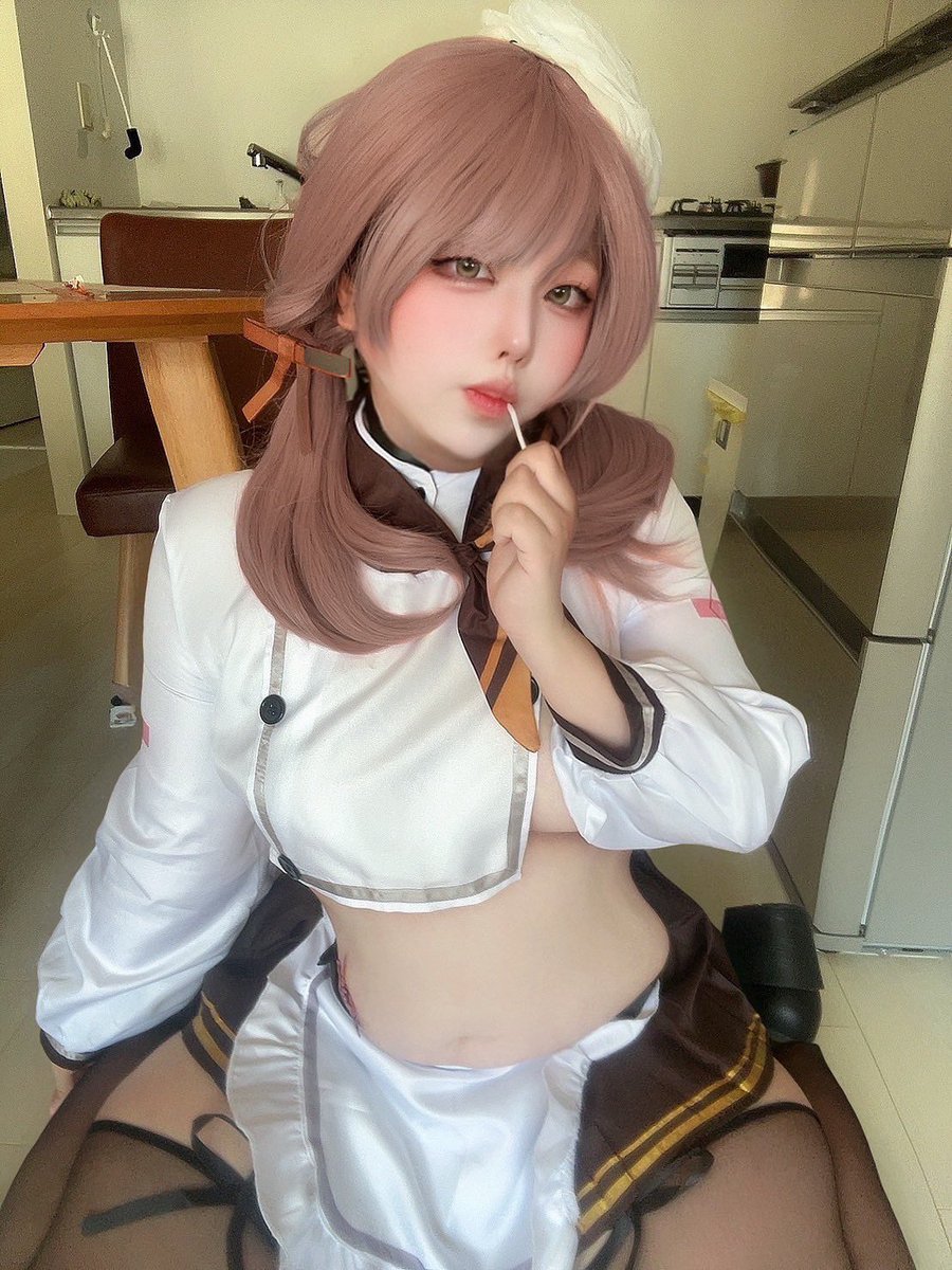 食べる物、持ってる？もらってもいいかしら？