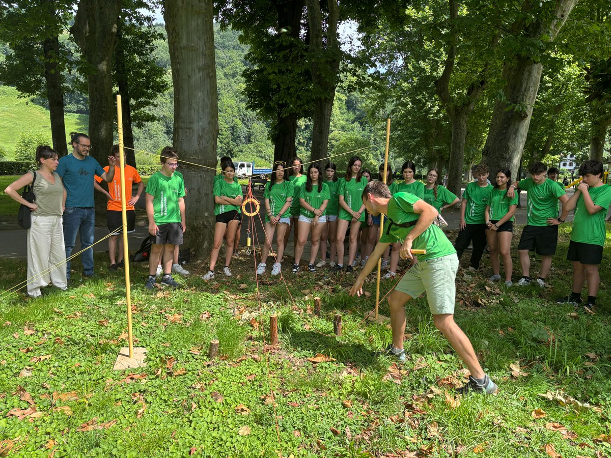 noticiasgob_na's tweet photo. Aventura, deporte, voluntariado y educación en valores, entre las ofertas de Juventud para este verano

▶️@AlfaroBego visita el primero de los campamentos estivales, este año reforzados con intercambios con otras comunidades

📎https://t.co/BwIuNSXN6X

@juventud_na https://t.co/kCR7YRU4UV
