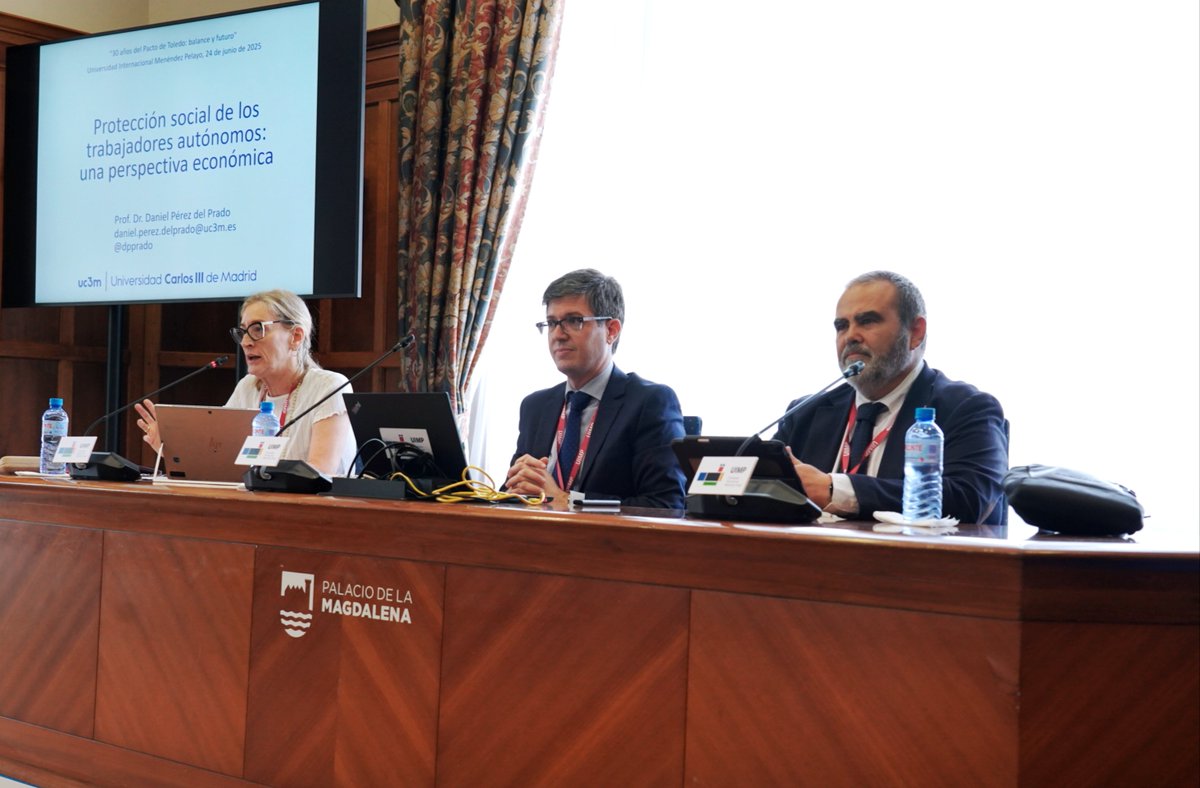dpprado's tweet image. 🙏 Muy honrado de haber podido participar en curso de verano de la @UIMP "30 años del Pacto de Toledo: balance y futuro", organizado por el @inclusiongob , y más aún de haber podido compartir mesa con mi querido J. C. Alvarez Cortés, bajo la eficiente presidencia de Nicole Marco