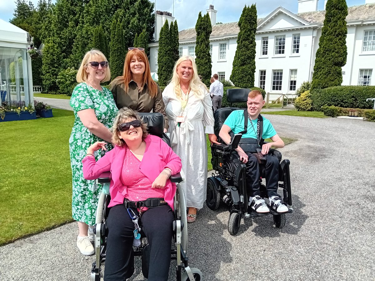 EnableIreland's tweet image. Thank you, President Michael D. Higgins! 🇮🇪 🧡 Sean and Julie had a blast at the Áras an Uachtaráin Tea Party recently, meeting Micheal D, his wife, plus @BlathnaidRua and enjoying great food, music and company! #Aras #MichaelDHiggins #Ireland