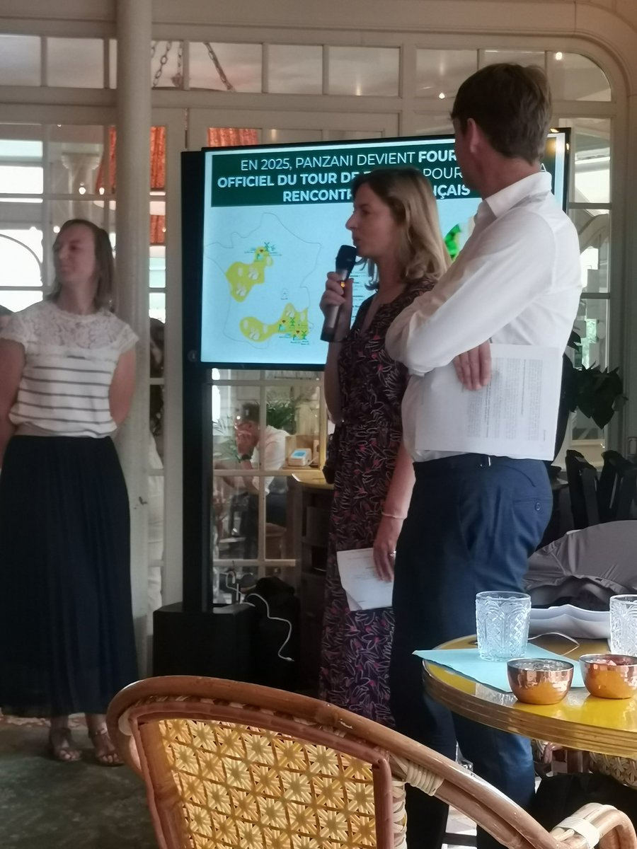 Je suis une passionnée de <a href="/LeTour/">Tour de France™</a>, ce matin j'ai eu la chance de découvrir le programme de la marque <a href="/Panzani/">Panzani</a>, partenaire de la #TDF2025, avec en cadeau un tour de caravane sur les Champs

Des  gens passionnés, heureux et tellement généreux, totalement dans l'esprit de la tour 🚴