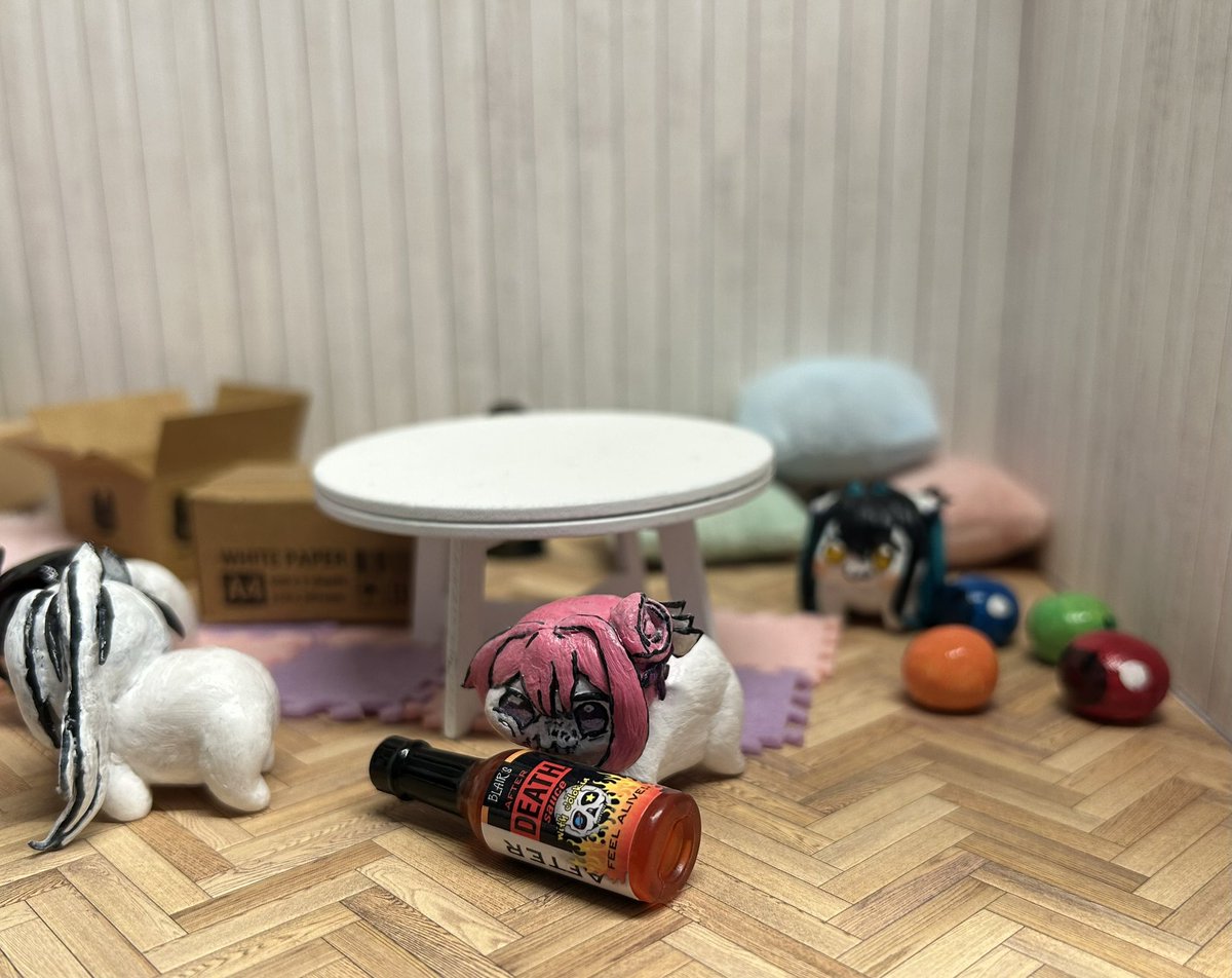 Dorokitaru's tweet photo. ご飯だよ。Doro。
#NIKKE #メガニケ #doro #Doroとの日常 https://t.co/4pvF0ZanRS