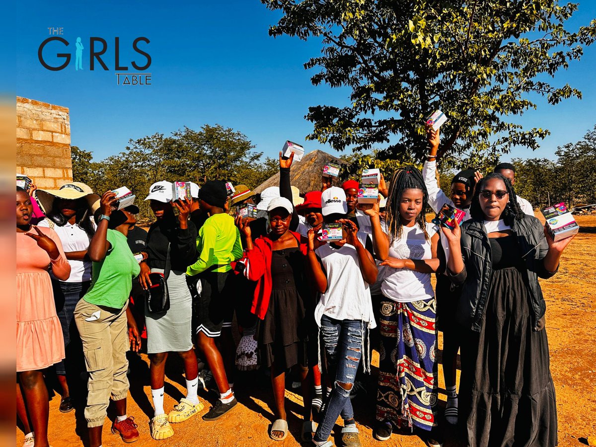 TheGirlsTable tweet media