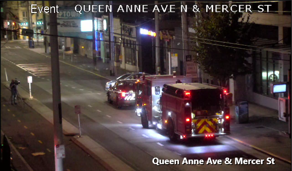 Mercer St＆Republican Stの間のAnne Ave Queen Ane