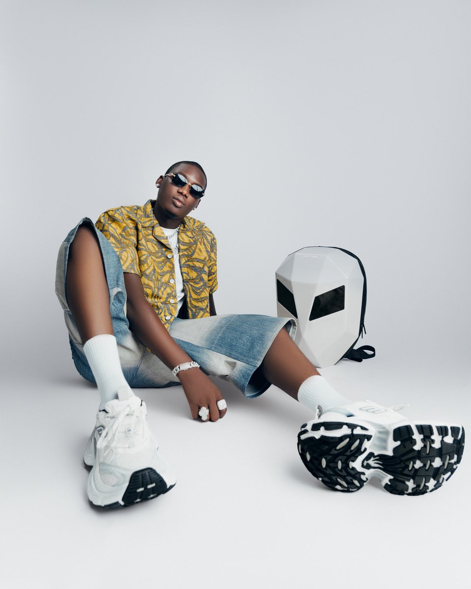 UNDEFEATED_RIEL's tweet photo. Welcome to The Undefeated Era ✨ https://t.co/XNUqRfnK78
