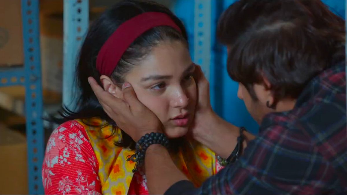 NB_FANGIRL's tweet photo. Squishy squishy 🤭
#MeghaBarsenge #MegBir #NeilBhatt #NehaRana https://t.co/rFvX9s8fw7