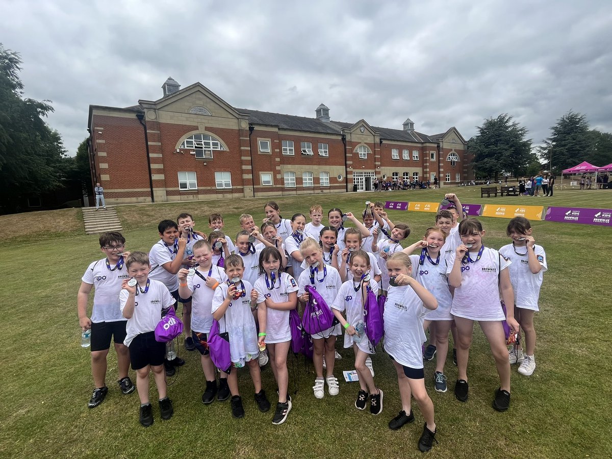 ElsecarPE's tweet photo. We have had SO much fun today participating in the Brownlee Triathlon event. We swam in the swimming pool, rode a bike or scooter and then completed a run. It has been such a wonderful experience and we hope we can attended again in the future! #ElsecarPE https://t.co/Hi1DGd1zrk
