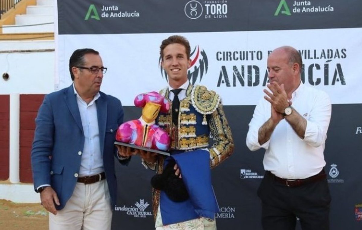 🏆💚🩶  Tal día como hoy, hace tres años, <a href="/caleritotorero/">Calerito</a> se alzaba como campeón del <a href="/ctorosandalucia/">Circuito de Novilladas de Andalucía</a>