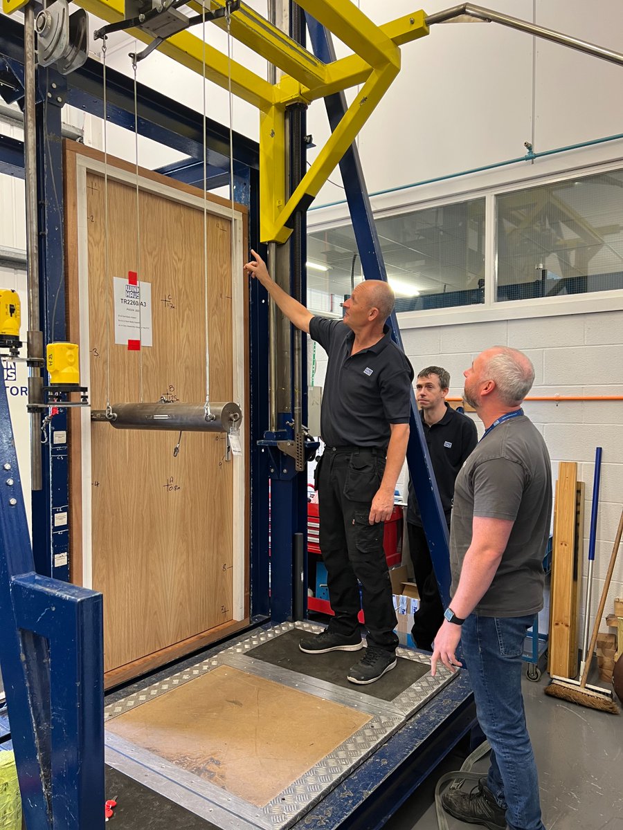 Innovation meets compliance

Winkhaus Laboratories are supporting Déanta with testing for their new 60-minute internal fire doorset, including security and cycle testing to BS6375 and PAS24:2022 standards.
More: ow.ly/cVqB50WfYvG
#FireDoors #PAS24 #BS6375 #Deanta