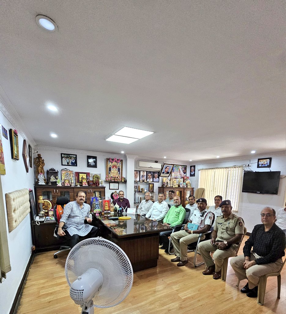 Prakash Mandoth (@mandothprakash) on Twitter photo Thank You <a href="/udaygaruda/">Uday B.Garudachar</a> charJi 4 Support To Federation Of Karnataka Traders Association & Supporting Issues Of Traders & General PublicRequest All Issues Raised & Discussed During The Meeting With Affiliated Associations, Police Chowki Streamline Traffic & Parking Will Be Resolved Thank You <a href="/udaygaruda/">Uday B.Garudachar</a> charJi 4 Support To Federation Of Karnataka Traders Association & Supporting Issues Of Traders & General PublicRequest All Issues Raised & Discussed During The Meeting With Affiliated Associations, Police Chowki Streamline Traffic & Parking Will Be Resolved