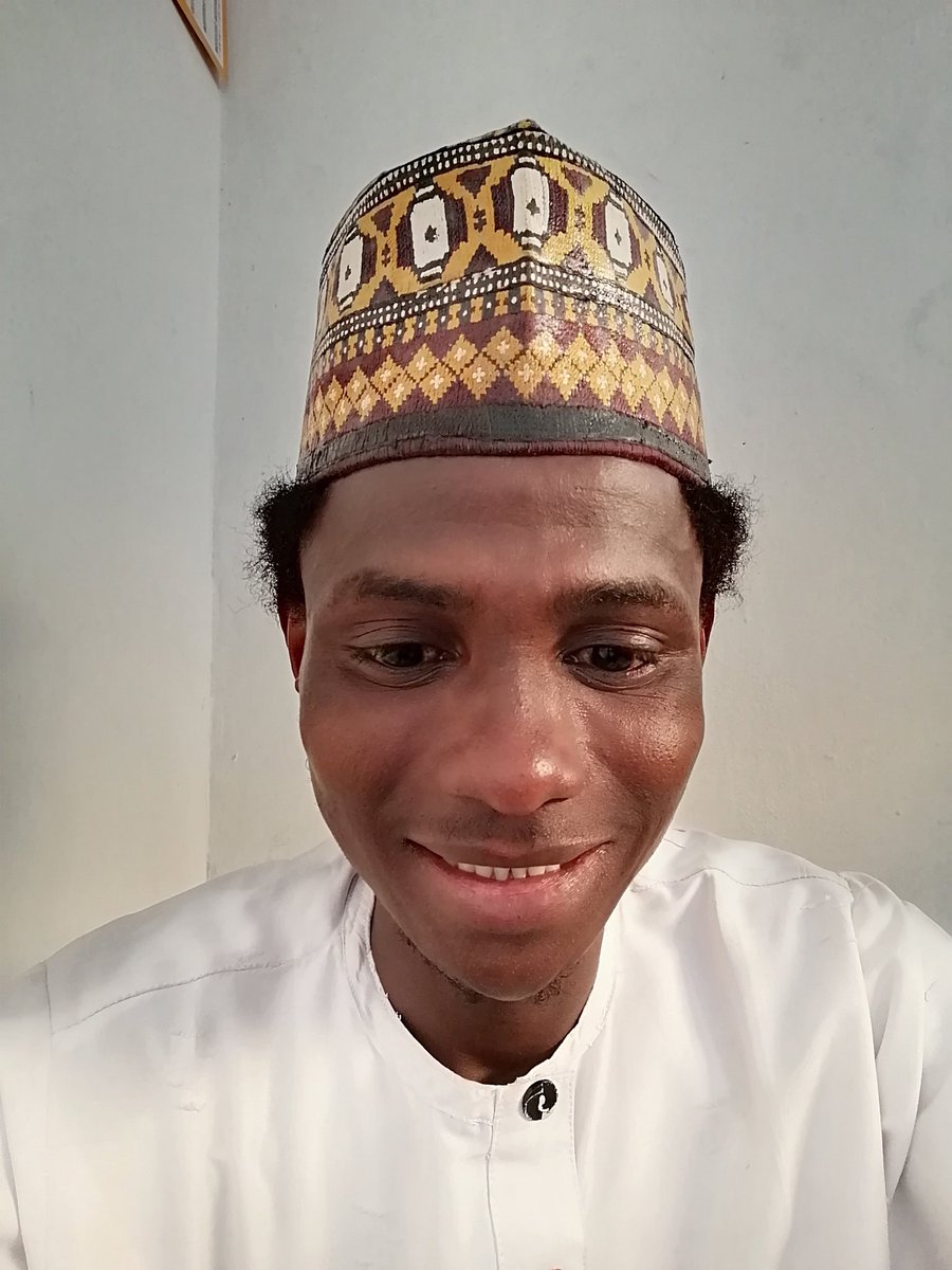 Abbasumar34's tweet photo. As salamu alaaikum Yan'uwa da Fatan kowa Yana lapiya

Kano state Muslims youth association KAMYA.

Tana kira ga gamnatin jahar kano da Jami an tsaro na jahar kano da Iyayan Yara maza da Mata da sauran kungiyoyi da Muke dasu acikin wannan Gari namu Mai albarka akan wannan fadace https://t.co/2jXufknows
