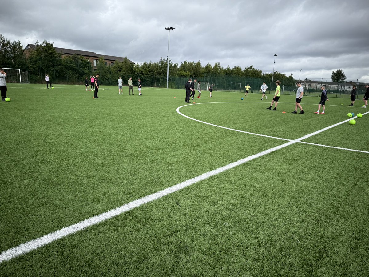 Our footballers are loving the Pro Youth Training Academy! Getting ready for the tournament tomorrow!⚽️💪🏻🤩
