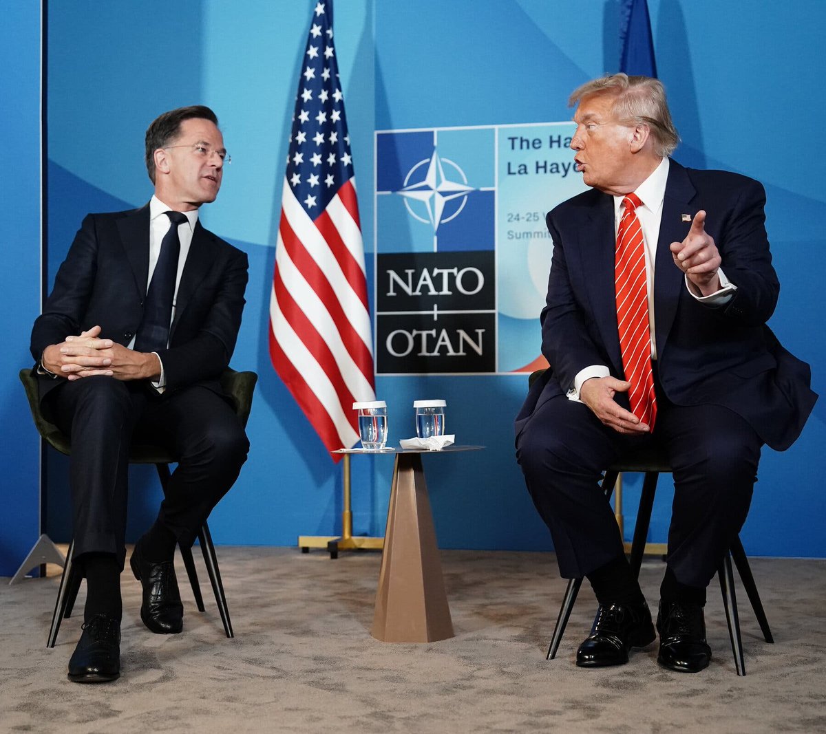 DecodeNama's tweet photo. Trump pushes NATO to spend 5% GDP on defense — but is he more focused on Middle East drama than stopping Putin at NATO’s doorstep?

Is Trump ignoring Ukraine to play power games in the Middle East? 🤔
#Trump #Ukraine #iran #RussiaUkraineWar https://t.co/KtTP4q4qQE