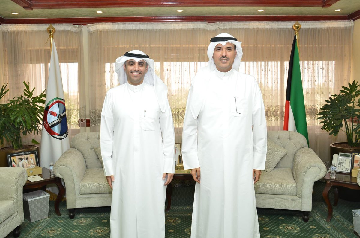 معالي محافظ الأحمدي الشيخ حمود جابر الأحمد الصباح يبحث التعاون المشترك مع مع رئيس الاتحاد الوطني للموظفين د. خالد حسين البراك