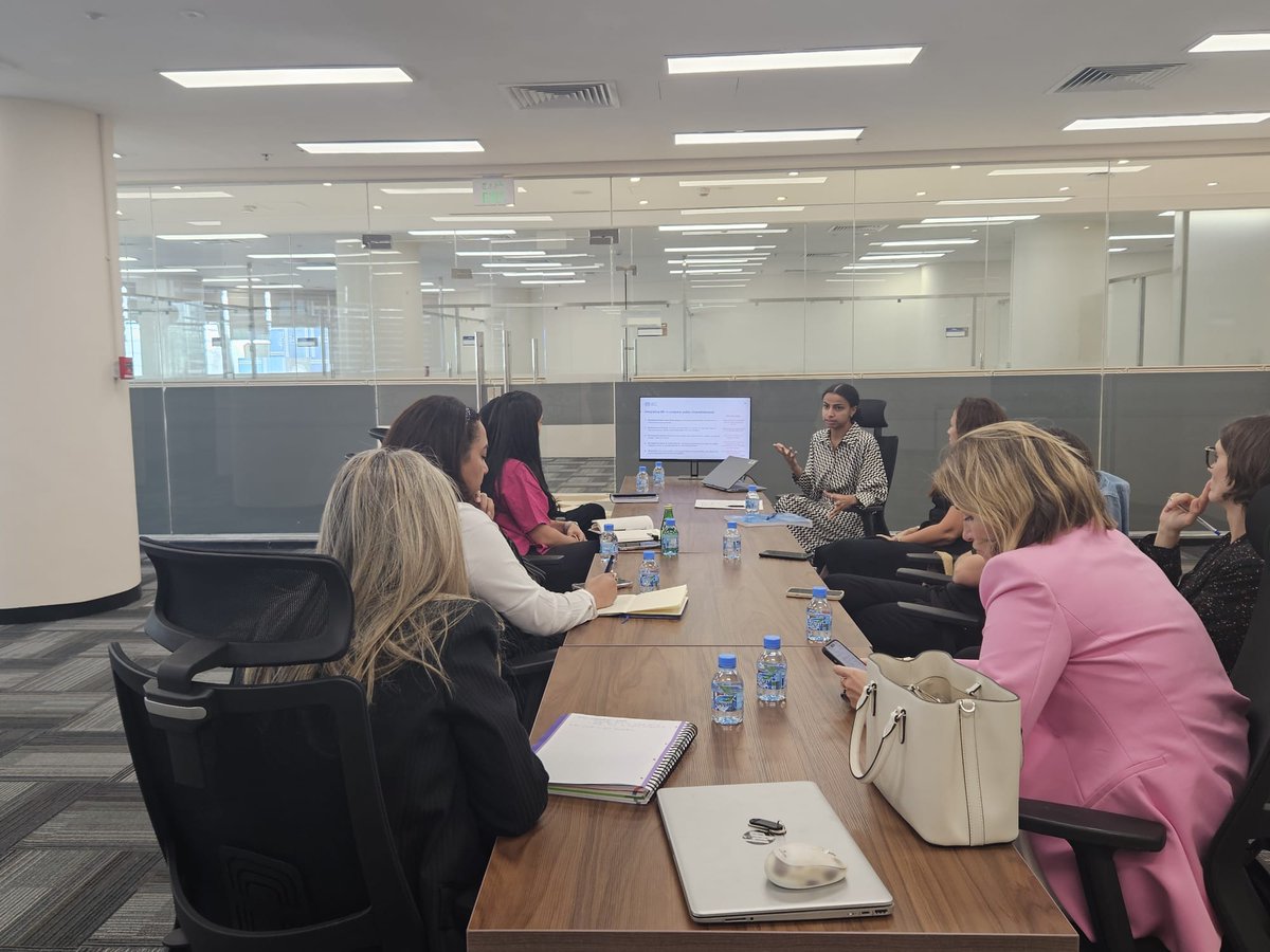 ILOQatar's tweet photo. Last week we wrapped up an engaging series of workshops with HR professionals together with @CCIFranceQatar on #DiversityEqualityInclusion at work.

#JointCommittees play a key role in promoting inclusive workplace practices and policies through the lens of @ilo's C.111! https://t.co/LU9aAbefLW