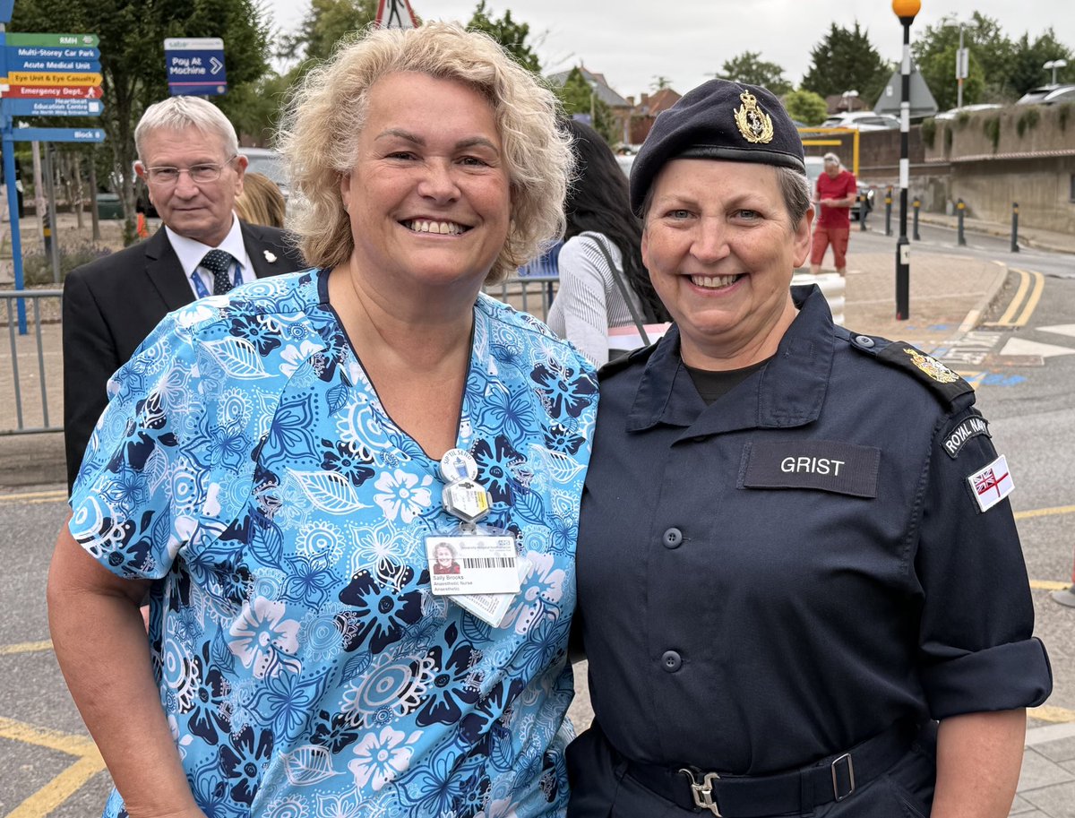 ecg1510's tweet image. Flag raising ceremony #ArmedForcesDay2025 at University of Southampton Hospitals this morning. Great to meet up with ex service colleagues #UHS #royalnavyreserves #NHS @CdreAHofman @RNReserve @DMS_MilMed @NHSArmedForces
Official photos will be added later