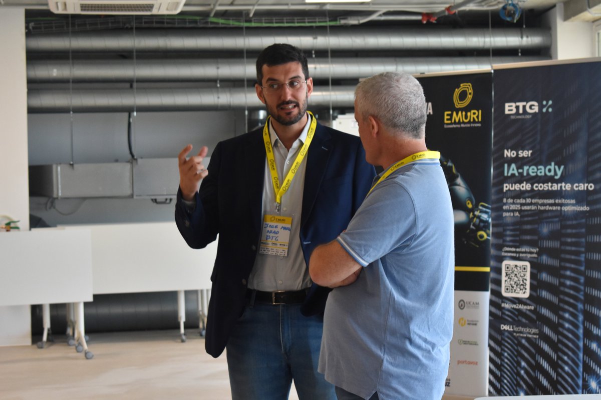 EmuriInnova's tweet image. ¡Ya ha comenzado nuestro evento de IA junto a #MIA en @HitechUCAM! ✨
Profesionales y expertos nos acompañan en una jornada cargada de experiencias reales y estrategias prácticas.
Os compartimos algunos momentos aquí . 👇
#EMURI #innovación #EventoIA #RegiónDeMurcia