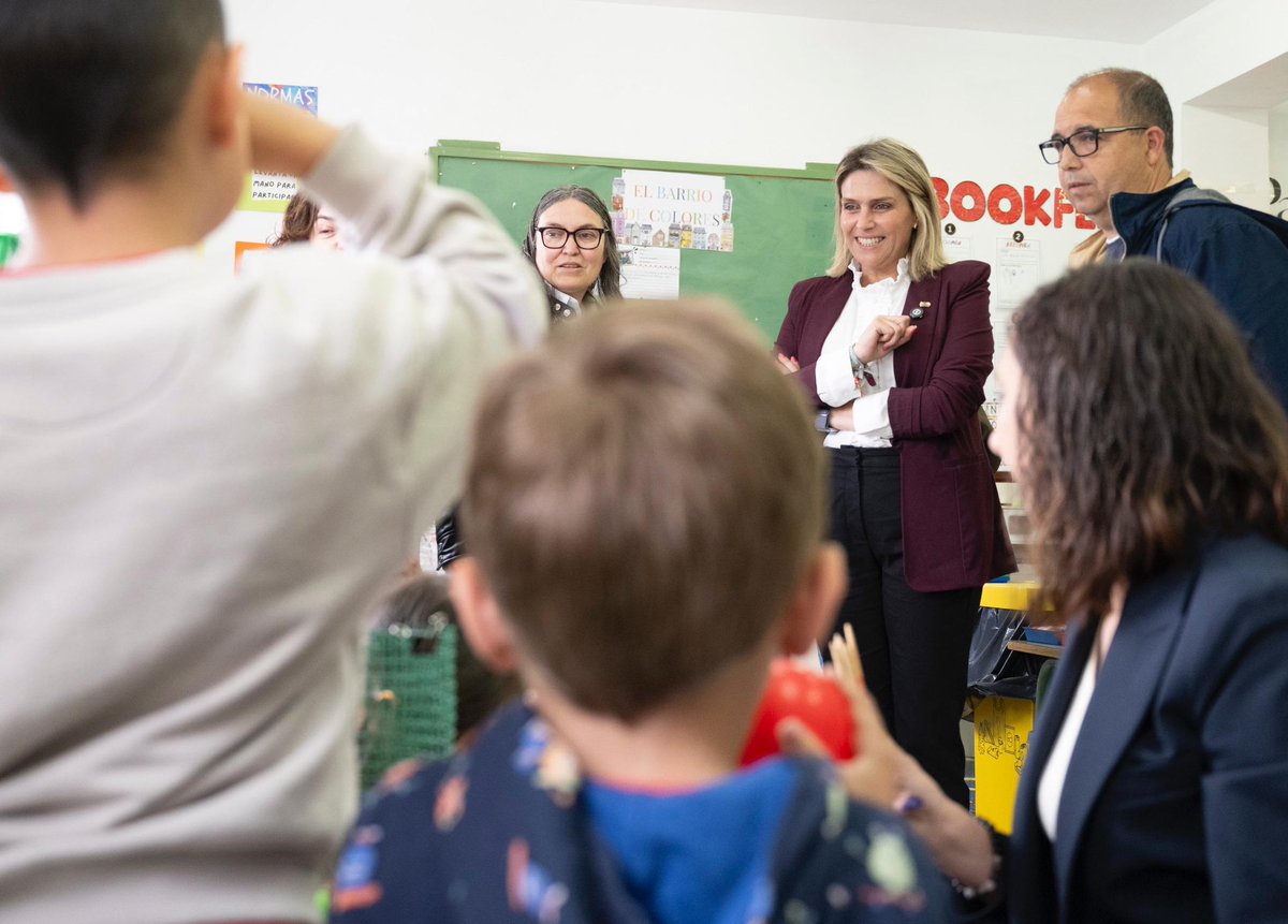 Des de la <a href="/dipcas/">Diputació de Castelló</a> diem sí a la conciliació:

✔️ Ajudes a 78 municipis de la província per a l'Escola Matinera.
✔️ Horaris ampliats.
✔️ Ajuda real per a les famílies i el nostre interior.

Perquè el futur comença amb els més menuts.
Perquè viure en un municipi xicotet siga,